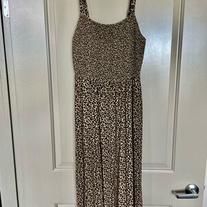 Old Navy Leopard Print Maxi Dress